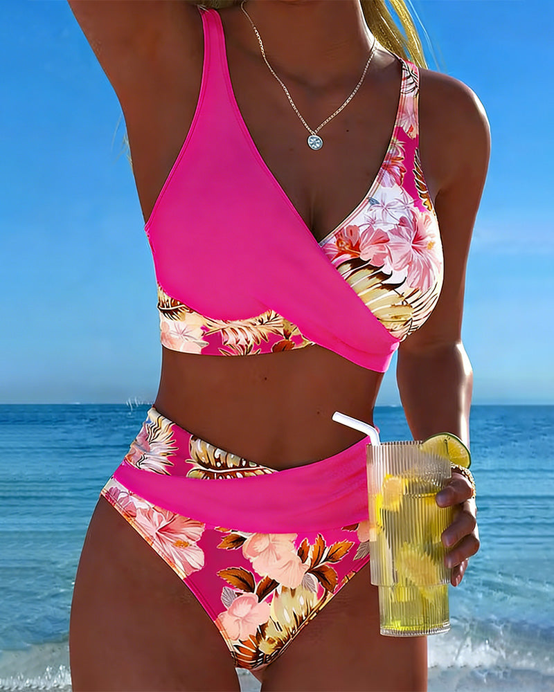 Belvenza | Bikini Floreale a Contrasto con Spacco