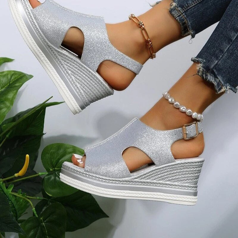 Belvenza | Sandali con Zeppa Beige Maeve