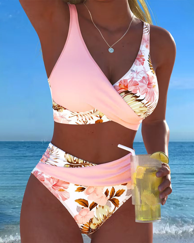 Belvenza | Bikini Floreale a Contrasto con Spacco