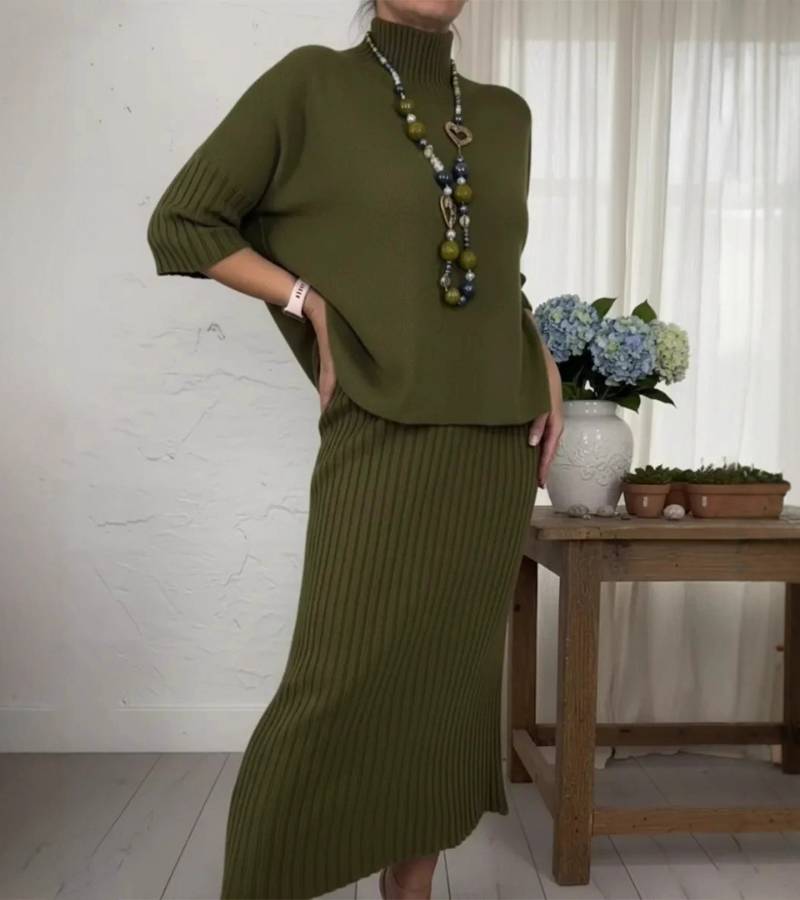 Belvenza | Completo in Maglia con Gonna Midi a Coste