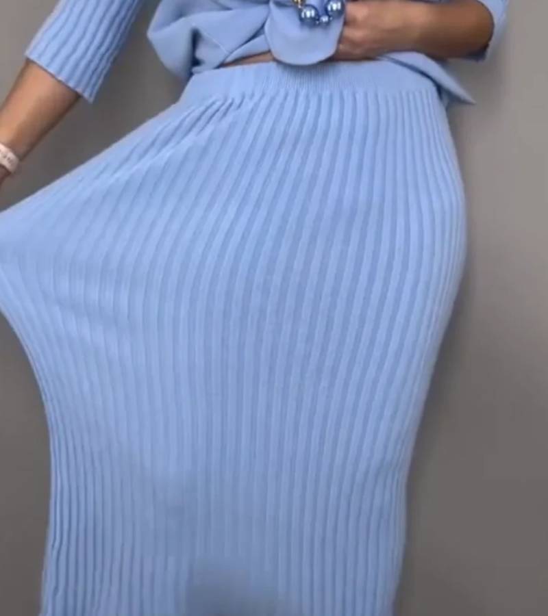 Belvenza | Completo in Maglia con Gonna Midi a Coste