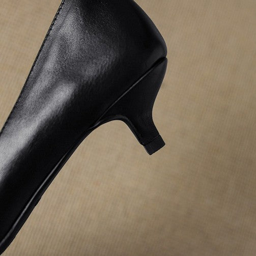 Belvenza | Décolleté Kitten Heel in Pelle Sintetica