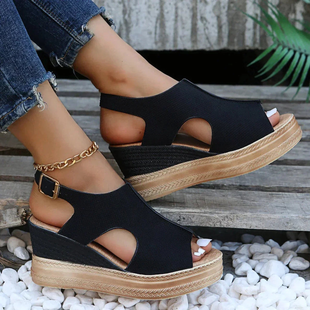 Belvenza | Sandali con Zeppa Beige Maeve