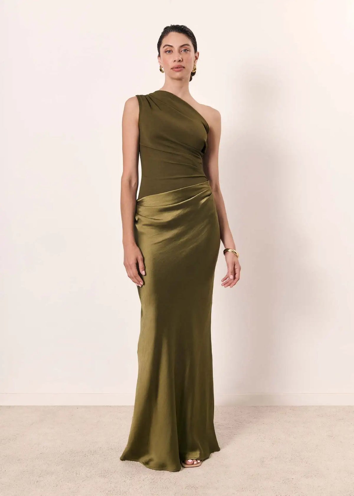 Belvenza | Maxi Abito in Satin con Senso di Colpa