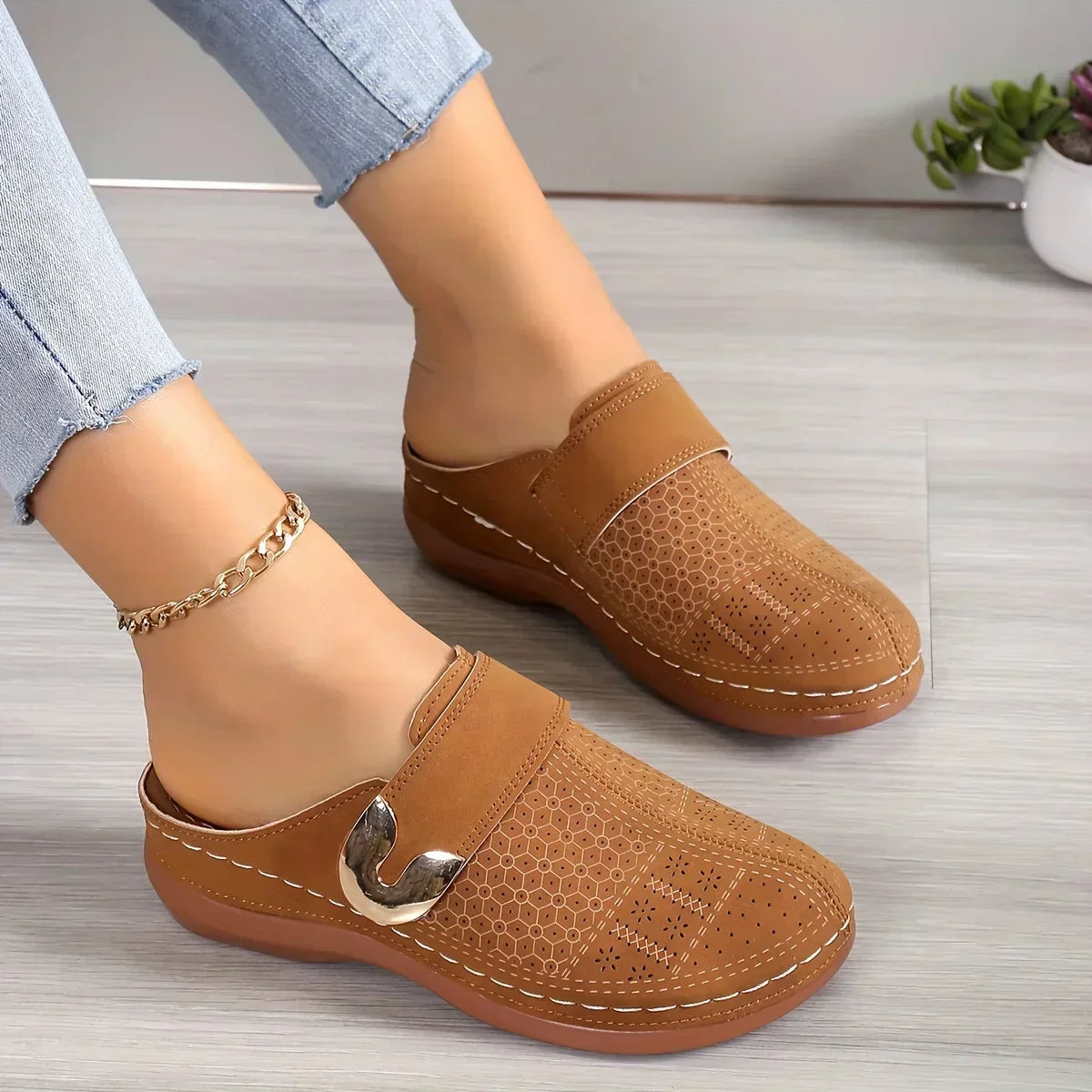 Belvenza | Sandali a Cuneo Eleganti in Materiale Sostenibile