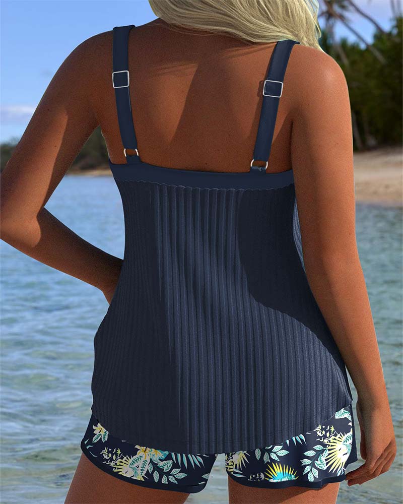 Belvenza | Tankini a Righe con Pantaloni da Spiaggia
